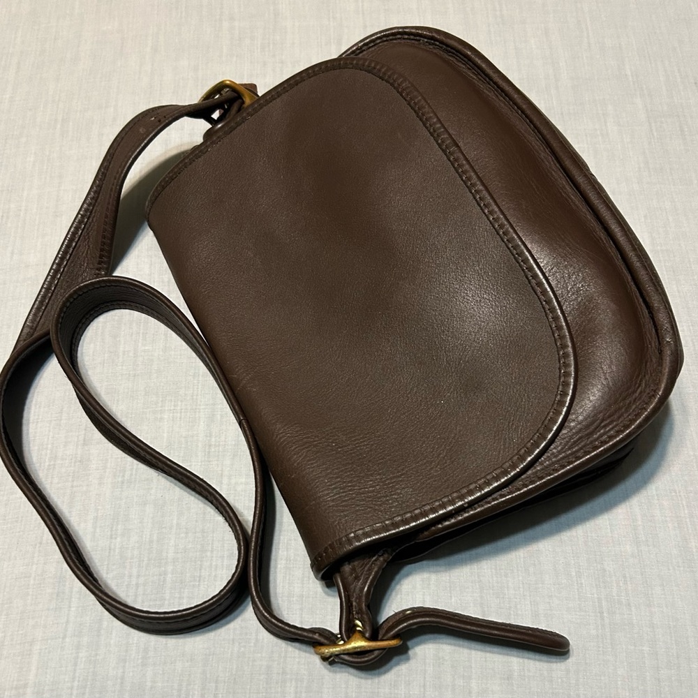 Vintage Coach 9951 Shoulder Messenger Dark Brown Leather Bag. - Picture 2 of 14